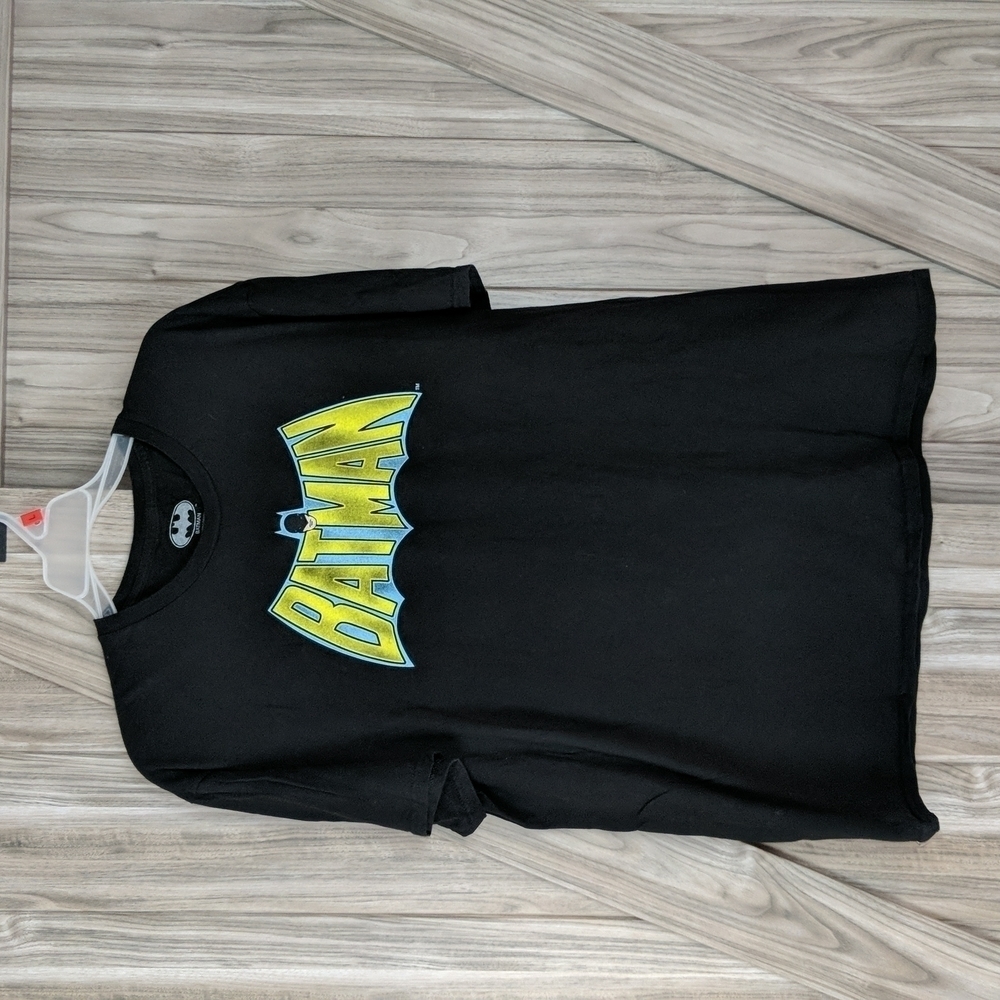 Batman Men's Short Sleeve Graphic Tee Size XL